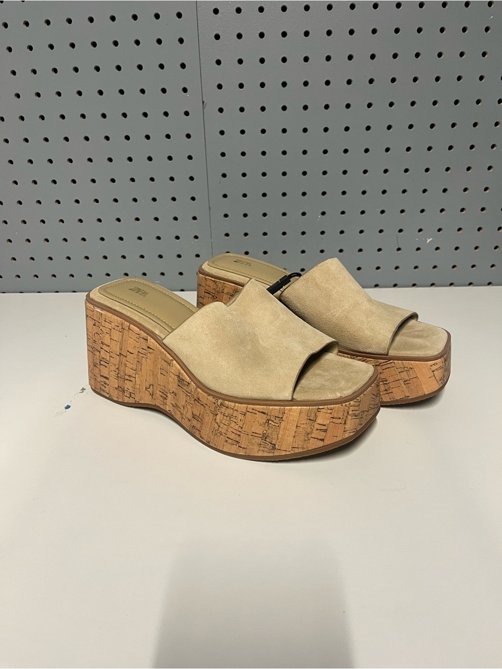 NWT Zara Leather Chunky Platform Sandal